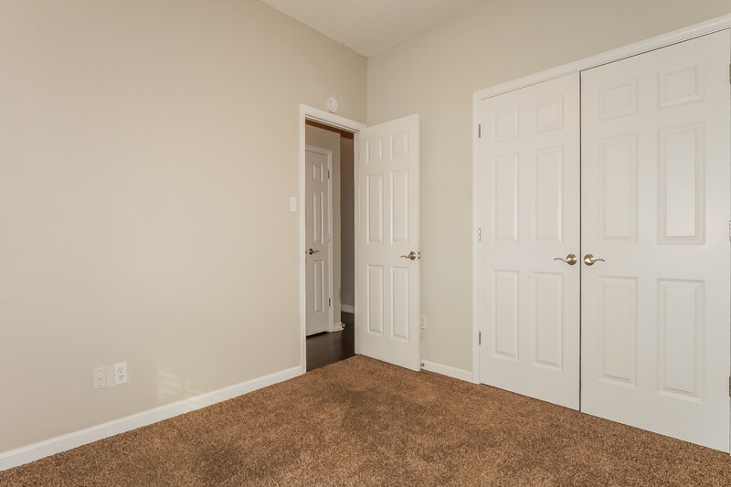 1,740/Mo, 9921 N Greenalder Cv Cordova, TN 38016 Bedroom View 2