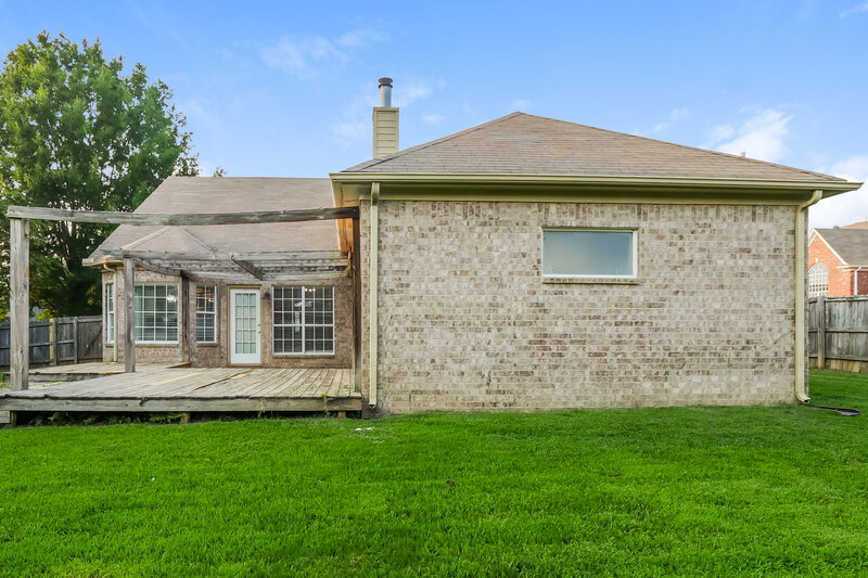 2,175/Mo, 9093 Weeping Cherry Ln Memphis, TN 38016 Rear View