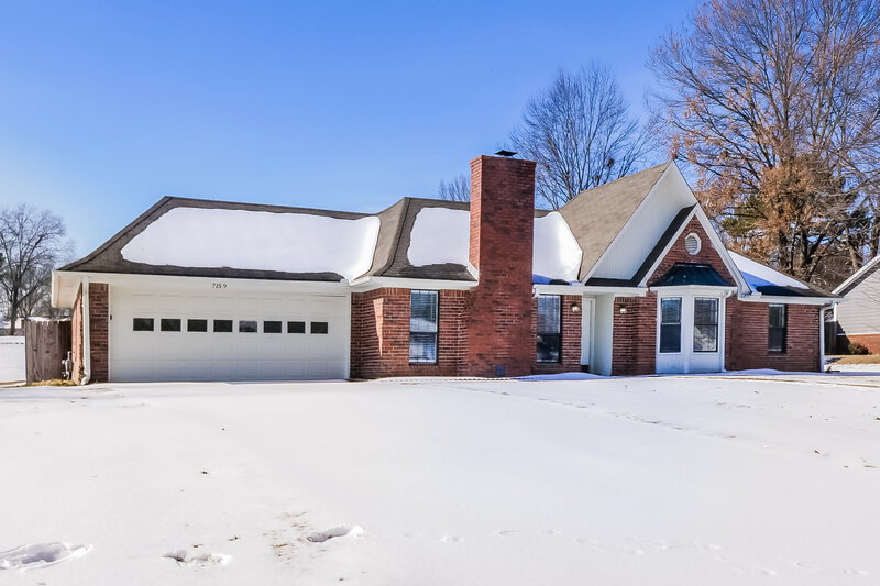 1,855/Mo, 7159 Eastover Blvd Olive Branch, MS 38654 Front View