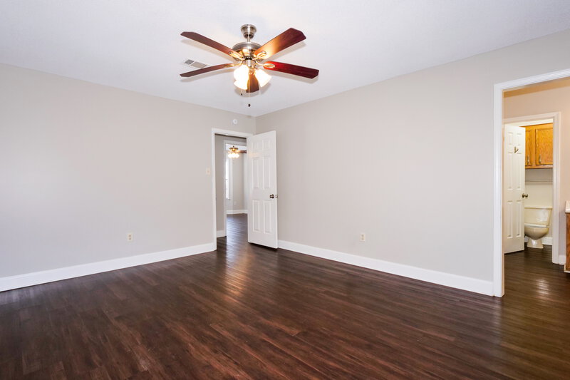 1,855/Mo, 7159 Eastover Blvd Olive Branch, MS 38654 Main Bedroom View 2