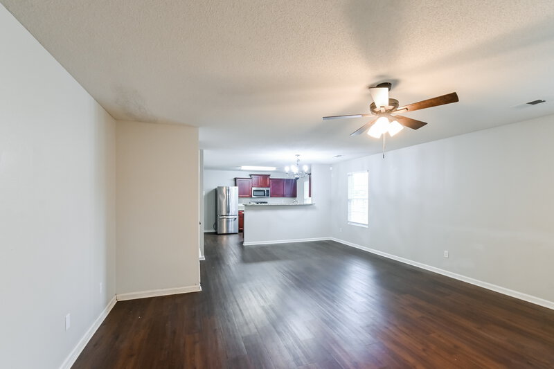 2,470/Mo, 4613 Sweet Whisper Ln Memphis, TN 38125 Living Room View 3