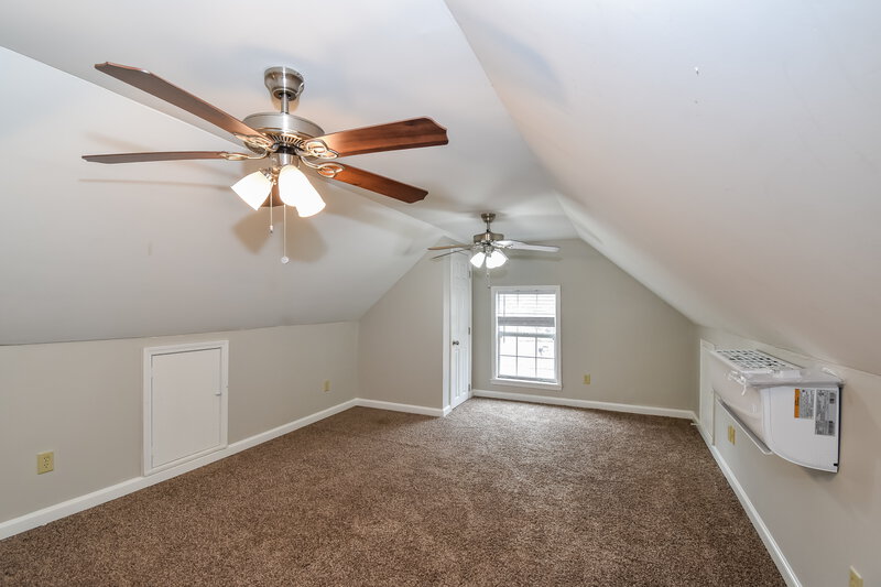 2,800/Mo, 200 Gaslight Cv Hernando, MS 38632 Bedroom View 3