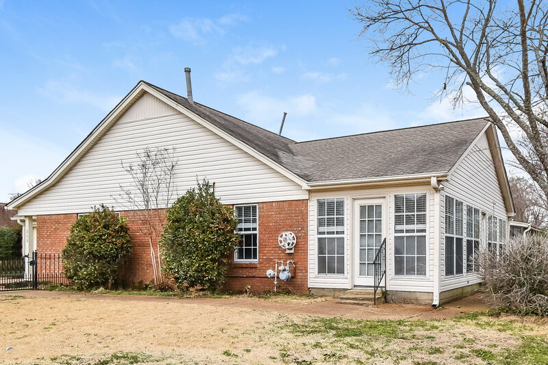 2,800/Mo, 200 Gaslight Cv Hernando, MS 38632 Rear View