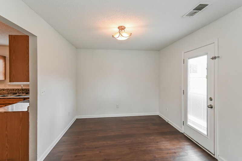 1,760/Mo, 7338 Green Ash Dr Olive Branch, MS 38654 Dining Room View