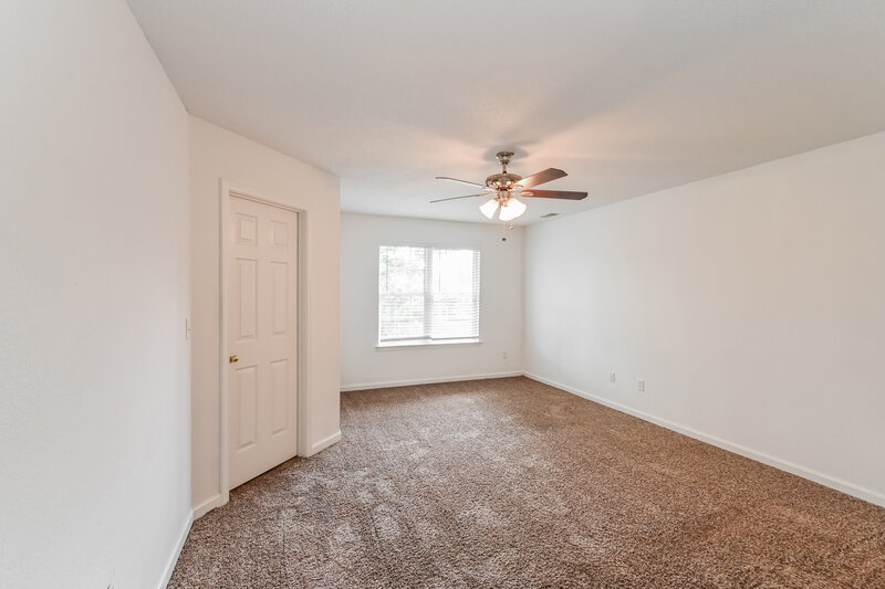 1,760/Mo, 7338 Green Ash Dr Olive Branch, MS 38654 Main Bedroom View 2
