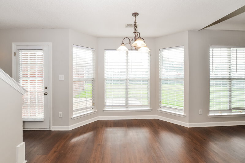 2,170/Mo, 6527 Sandbourne E Olive Branch, MS 38654 Breakfast Nook View
