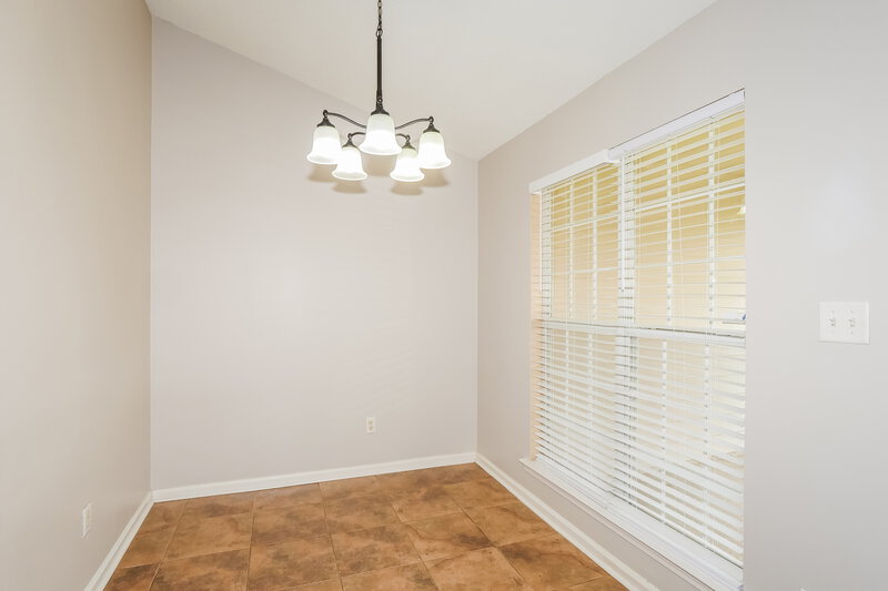 1,845/Mo, 10333 Cottage Oaks Dr Cordova, TN 38016 Dining Room View