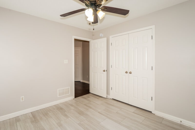 1,845/Mo, 10333 Cottage Oaks Dr Cordova, TN 38016 Bedroom View