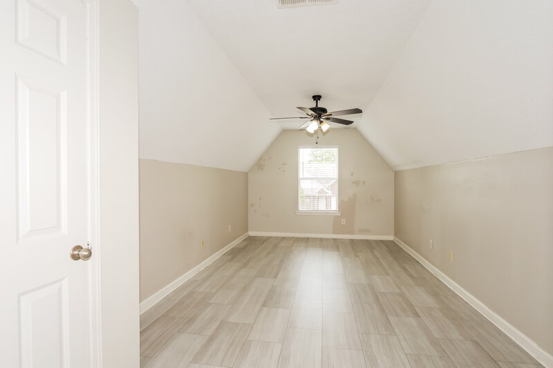1,845/Mo, 10333 Cottage Oaks Dr Cordova, TN 38016 Bedroom View 2