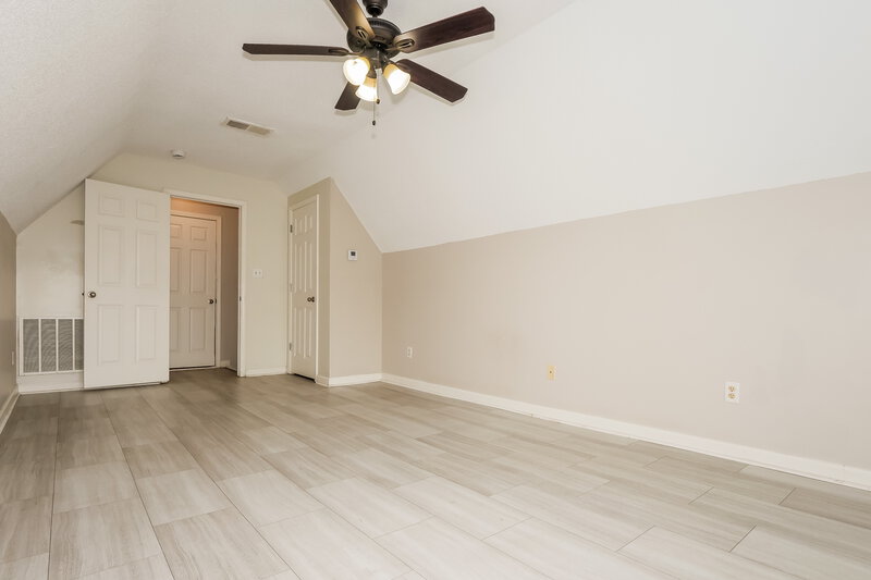 1,845/Mo, 10333 Cottage Oaks Dr Cordova, TN 38016 Bedroom View 4