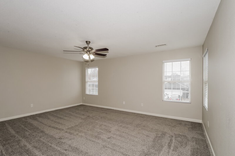 1,795/Mo, 9999 Chariden Drive Cordova, TN 38016 Main Bedroom View