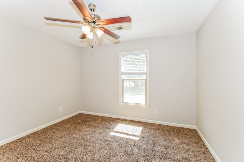 2,640/Mo, 7778 Lowrance Road Memphis, TN 38125 Bedroom View