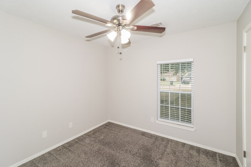 1,650/Mo, 6124 Kensington Cir Horn Lake, MS 38637 Bedroom View 2