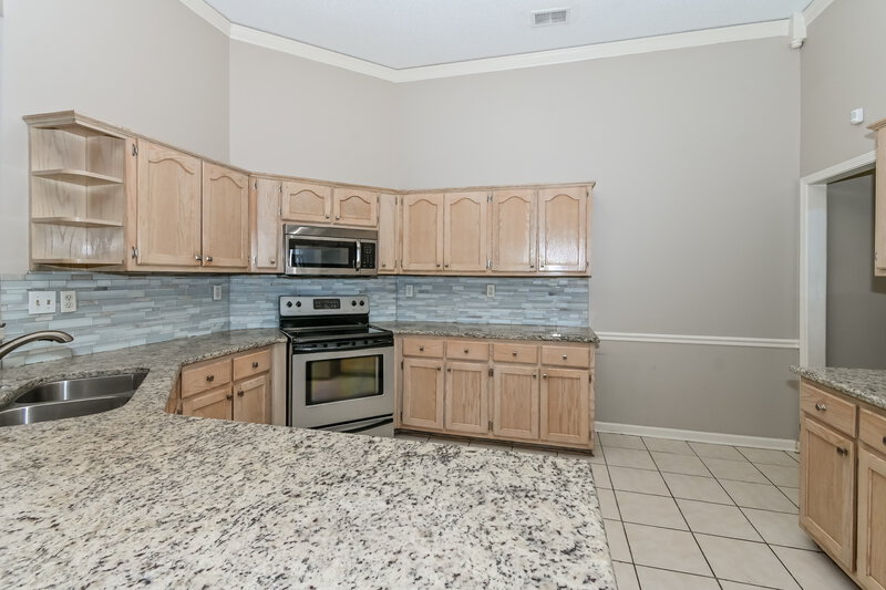 2,100/Mo, 2018 Abbott Cv Memphis, TN 38016 Kitchen View 2