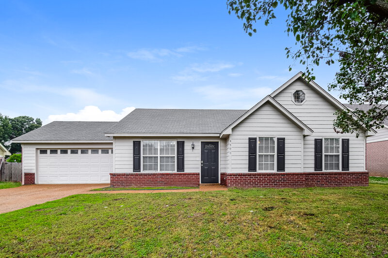 1,615/Mo, 4506 Shadow Hollow Dr Horn Lake, MS 38637 Front View