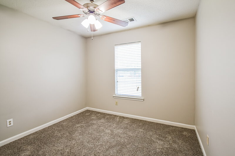 1,615/Mo, 4506 Shadow Hollow Dr Horn Lake, MS 38637 Bedroom View