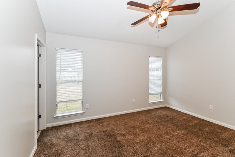 2,660/Mo, 2509 Russum Dr Southaven, MS 38672 Main Bedroom View