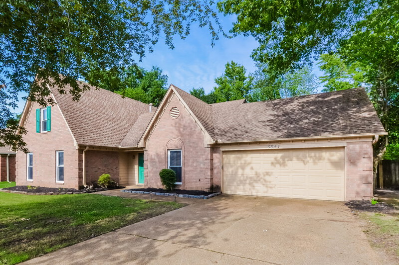 2,090/Mo, 5554 Harvey Pointe Ln Memphis, TN 38125 Front View