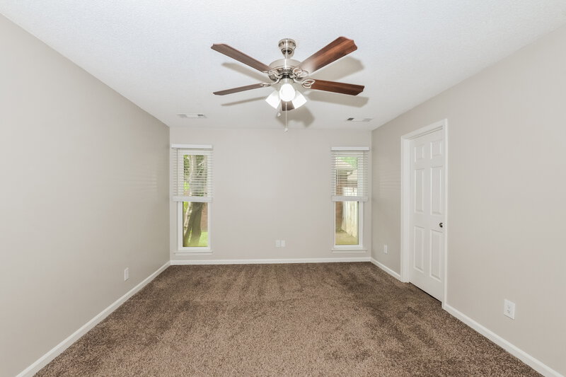 2,090/Mo, 5554 Harvey Pointe Ln Memphis, TN 38125 Main Bedroom View