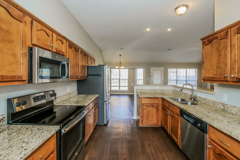 2,165/Mo, 10842 Colton Drive Olive Branch, MS 38654 Kitchen View 3