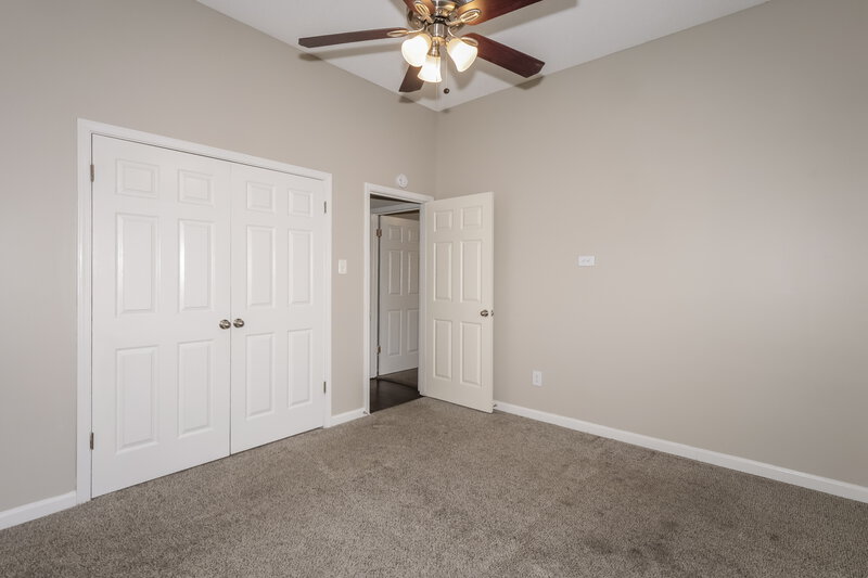 1,780/Mo, 4387 Cross Creek Cv Memphis, TN 38125 Main Bedroom View