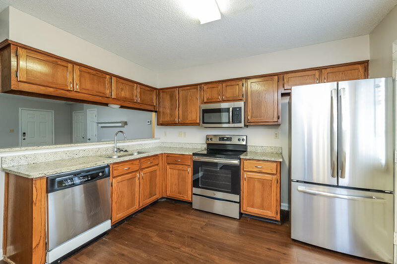 1,550/Mo, 7063 Hampton Dr Horn Lake, MS 38637 Kitchen View