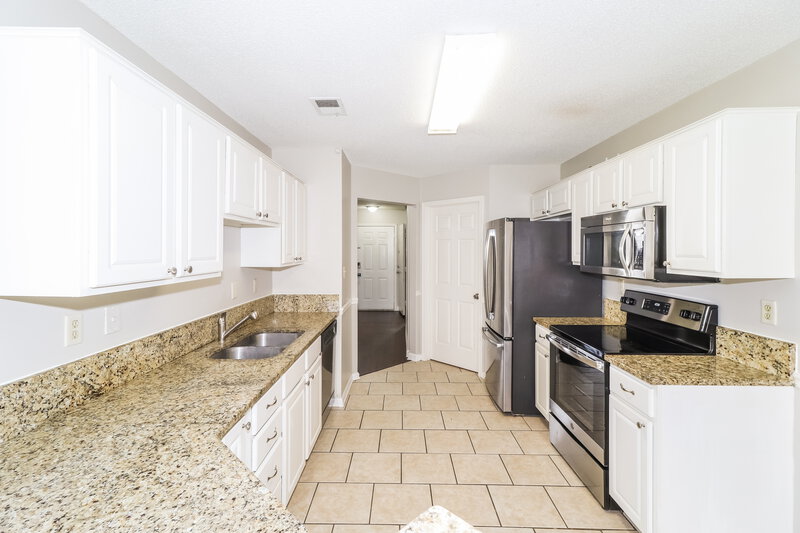 1,790/Mo, 995 Scofield Dr Cordova, TN 38018 Kitchen View