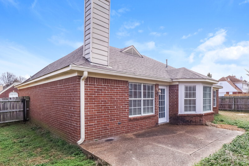 1,790/Mo, 995 Scofield Dr Cordova, TN 38018 Rear View
