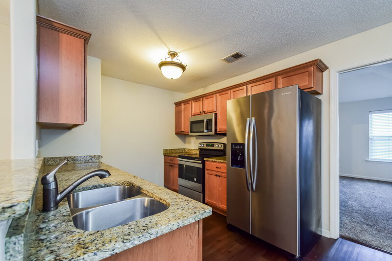 1,915/Mo, 9456 Darren Cir S Cordova, TN 38018 Kitchen View 2