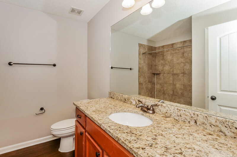 1,930/Mo, 9440 Darren Cir S Cordova, TN 38018 Bathroom View