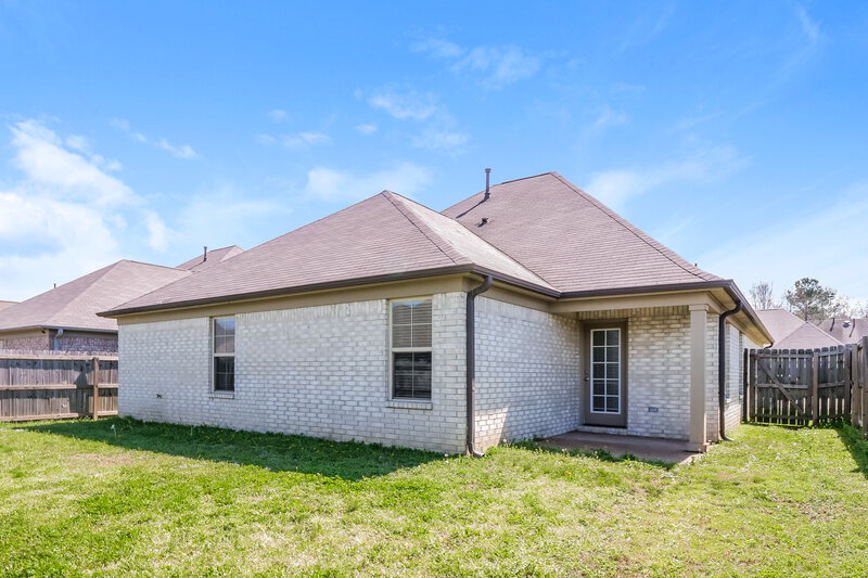 1,930/Mo, 9440 Darren Cir S Cordova, TN 38018 Rear View 2