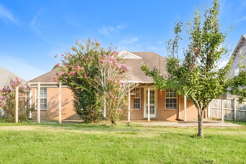 1,765/Mo, 9986 Cameron Ridge Trl Cordova, TN 38016 Rear View