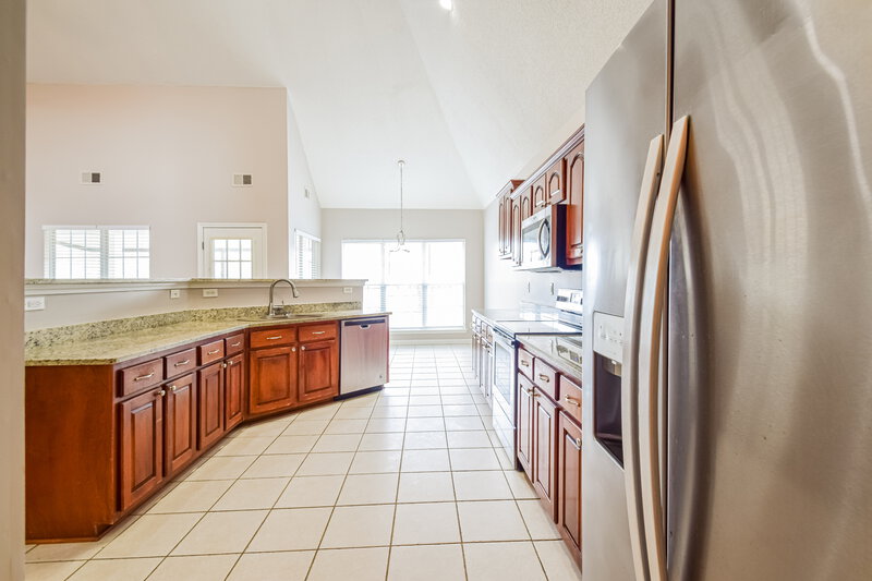 2,300/Mo, 6300 E Sandbourne Olive Branch, MS 38654 Kitchen View 2