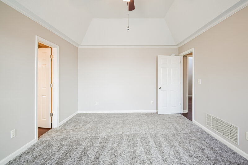 2,300/Mo, 6300 E Sandbourne Olive Branch, MS 38654 Main Bedroom View 2