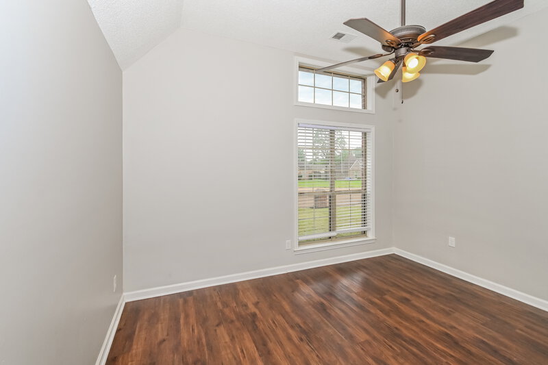 1,910/Mo, 7349 Portsmouth Cv Memphis, TN 38125 Bedroom View 2