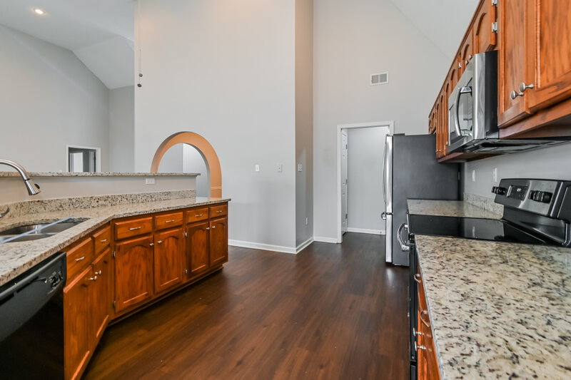 2,355/Mo, 5678 Kuykendall Dr Southaven, MS 38672 Kitchen View