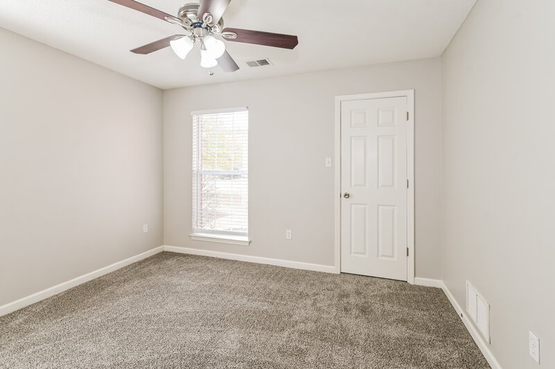 2,355/Mo, 5678 Kuykendall Dr Southaven, MS 38672 Bedroom View 2