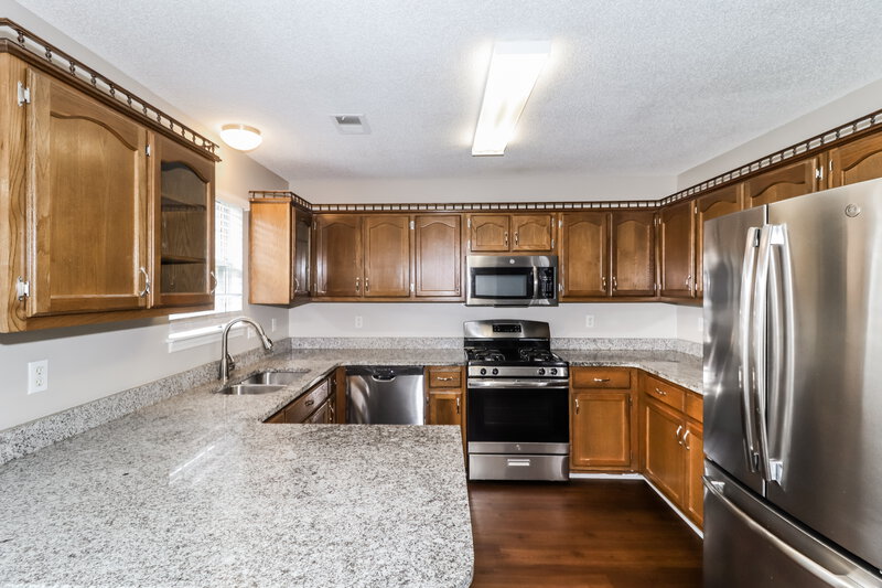 2,015/Mo, 3455 E Pendulum Drive Hernando, MS 38632 Kitchen View