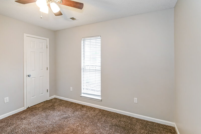 1,630/Mo, 6911 Magnolia Trl Olive Branch, MS 38654 Bedroom View 2