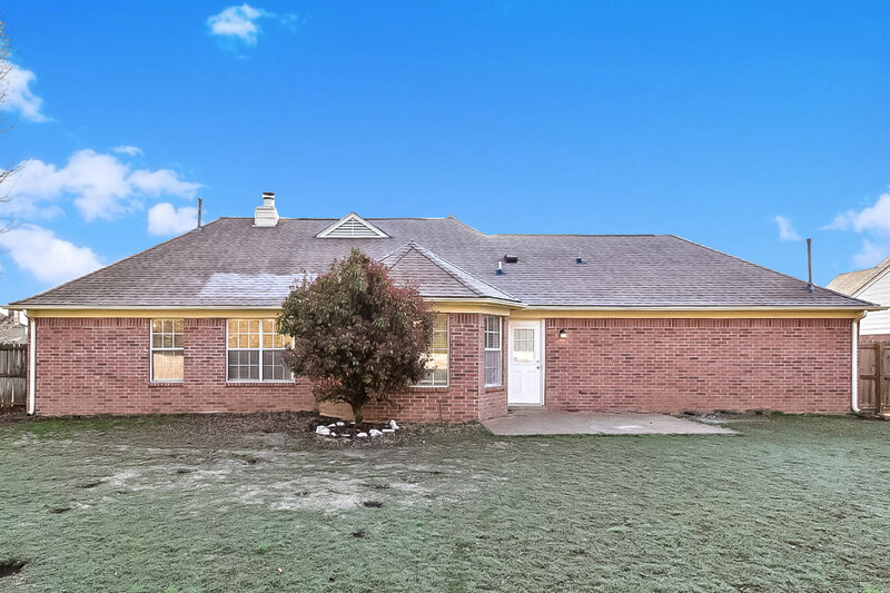 1,790/Mo, 3993 Powder Mill Rd Memphis, TN 38125 Rear View