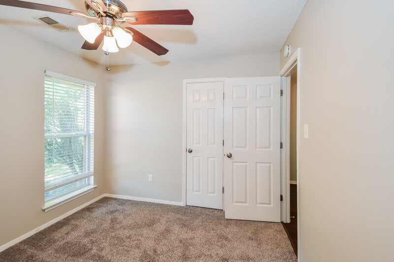 1,810/Mo, 9105 Belmont Dr Southaven, MS 38671 Bedroom View