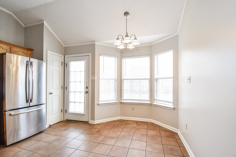 1,715/Mo, 8456 Cross Point Dr Olive Branch, MS 38654 Dining Room View