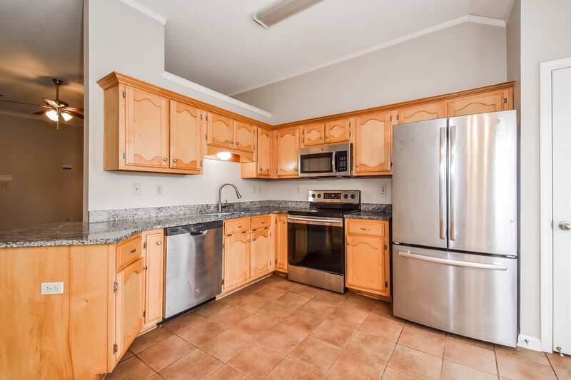 1,715/Mo, 8456 Cross Point Dr Olive Branch, MS 38654 Kitchen View