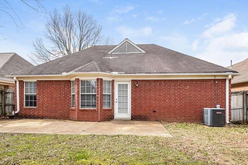 1,715/Mo, 8456 Cross Point Dr Olive Branch, MS 38654 Rear View 2