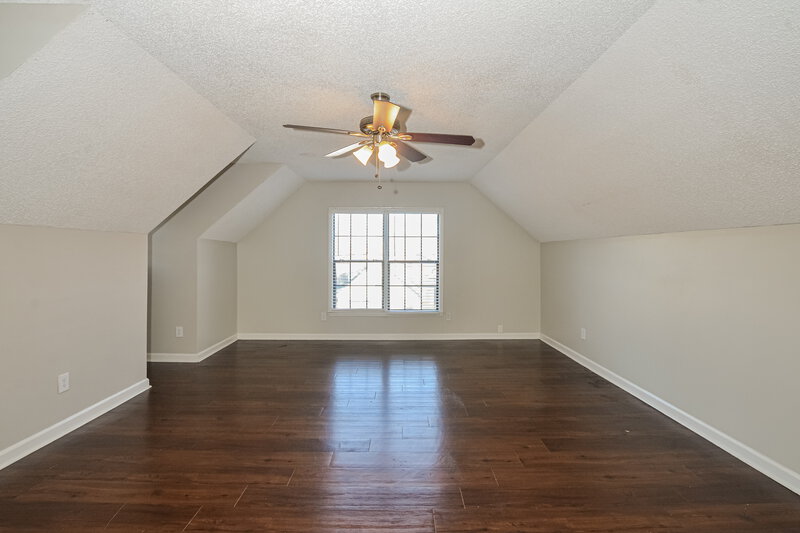 2,450/Mo, 7375 Ashley Oaks Dr Memphis, TN 38125 Bedroom View 3