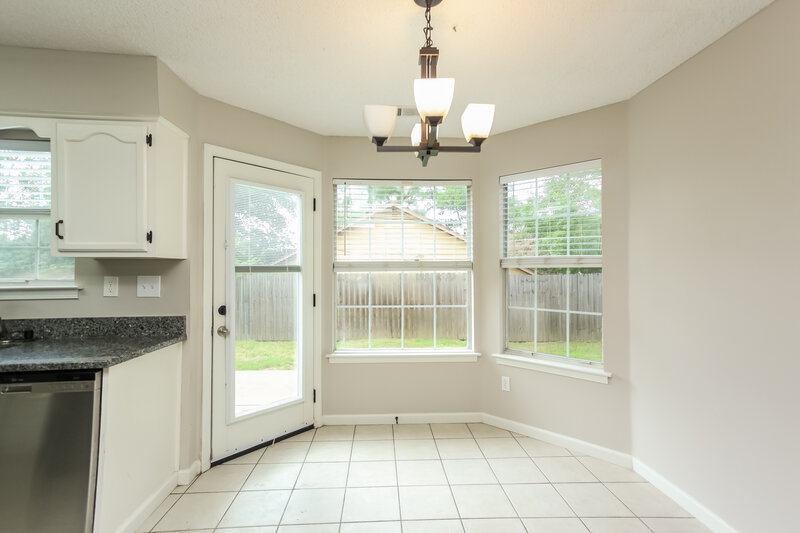 2,460/Mo, 1271 Breezy Gate Dr Cordova, TN 38018 Dining Room View