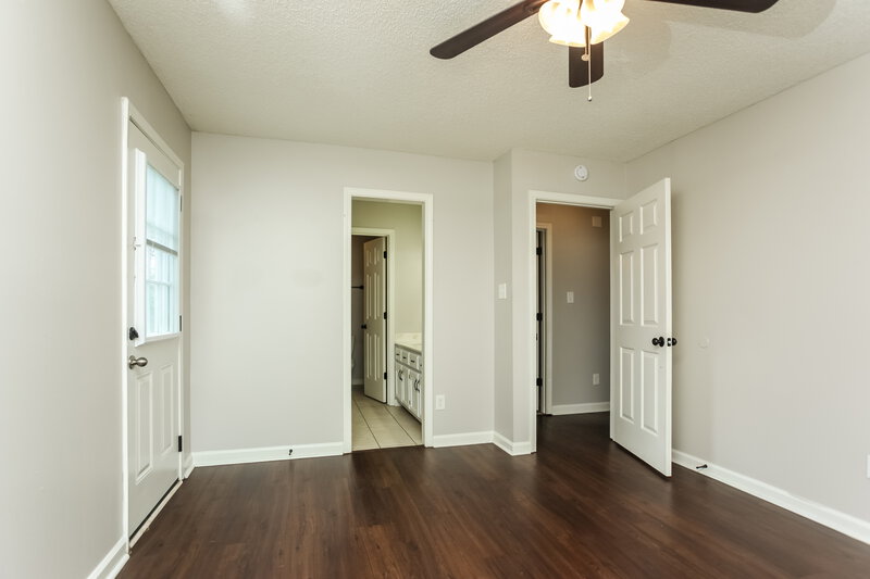 2,460/Mo, 1271 Breezy Gate Dr Cordova, TN 38018 Main Bedroom View 2