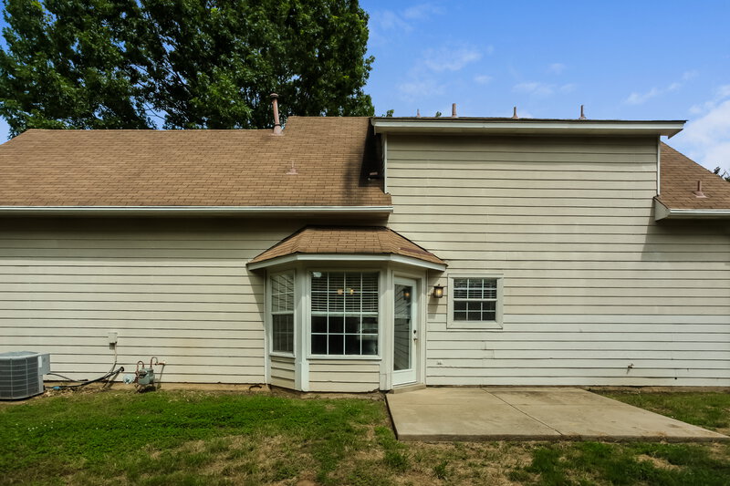 2,460/Mo, 1271 Breezy Gate Dr Cordova, TN 38018 Rear View