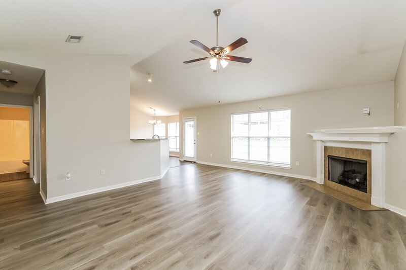 2,085/Mo, 2693 Rutherford Dr Southaven, MS 38672 Living Room View