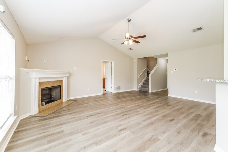 2,085/Mo, 2693 Rutherford Dr Southaven, MS 38672 Living Room View 2